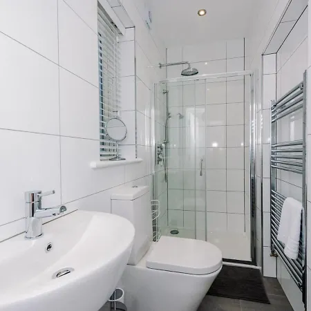 Feriehus Ferrier 1 - Ukc4026